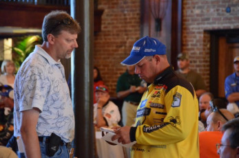 47E110EF-E7F3-409E-B1C0-FC9D7A53FBD8