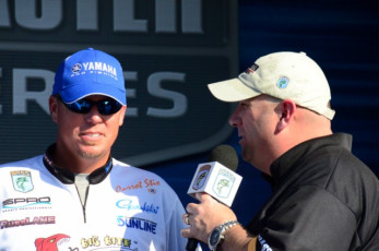 4818AEA7-39B9-41AF-BC24-87870C56292C