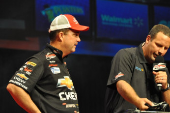 486DCA11-6BE8-4B1F-BAE7-E2CCD3513C79