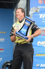 48E15EE2-EFAF-4996-93AC-B6A6C84B1EC0