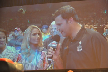 49FCAEF7-5D5D-4F03-855A-68F7FBC0F386