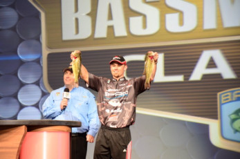 4A0DB33B-44CF-40A7-978E-1E7C0E378D41