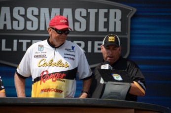 4A2AF59B-3D00-4362-9767-8DFC88C86075