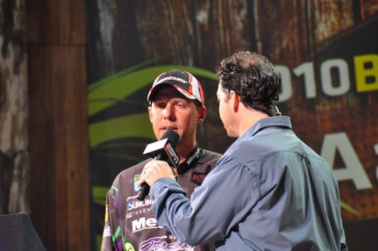 4AA85D61-C301-473D-9A2E-8D684D0EAA9C