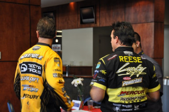 4B4BD6FA-57E0-473E-BAAF-5F46FC11FB50