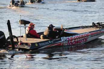 4B85C5D9-F421-4678-A57D-6A0336AE5D95