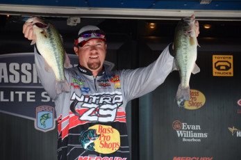 4B87AA3F-8ACF-4D22-BE2F-C05BF66BB909