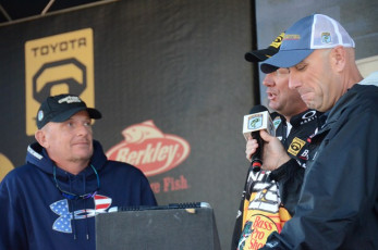 4BAAA0AD-2FA9-4684-89F4-7AF7B1BA6BA1