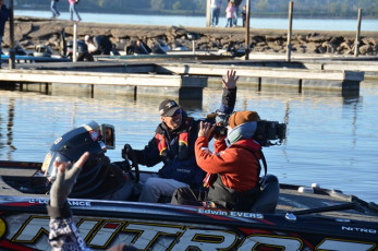 4BAB7BC5-F986-49C9-9D70-7763C2575889