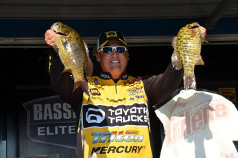 4C102877-B867-4640-82E5-FF8D6A37BCE6