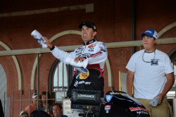 4CAA5909-7F9D-435B-9E53-7D423FFDD4A6