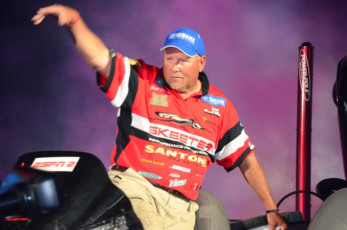 4D8098CB-4152-487A-A002-C47F5478A6E9