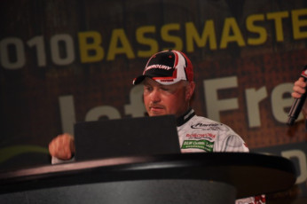 4DB83875-C210-4BBA-9F19-D987CFE5C7BD