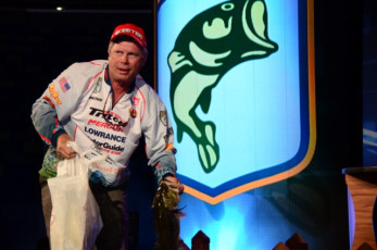 4E6423B4-BB91-4E0D-B303-8654931AE6E9