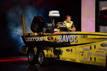 4ECDD9C7-17AC-4B28-A93E-05ECA8355DDA