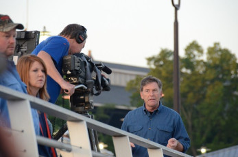 4EE8970F-EA9A-4D5A-9F94-3CDB87D23B47