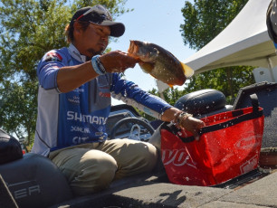 4F87E0F0-8FEF-4F26-B29E-555244C3A2BC