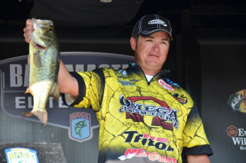 4FB68C8A-F124-4A25-B7EF-618853E08E9E