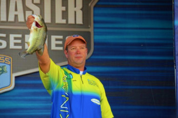 5090B1E6-6C6A-4F78-BA9B-47F9EC70C140