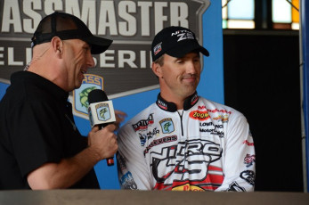 50C2298D-95EF-4619-A684-0046DD798FB2