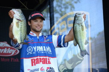 510B7E9B-C833-4EF3-954B-FE892FE7C082