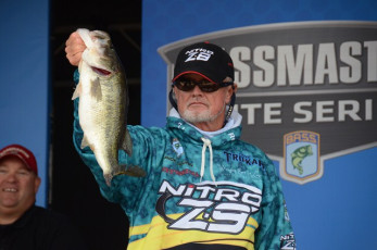 511812E5-6586-450E-8C23-CD0C040DD72C