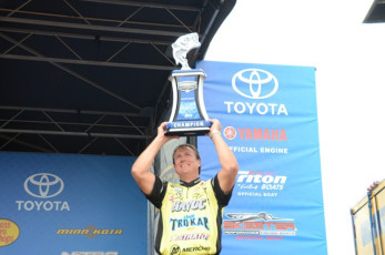 51797D36-AF4E-43DE-8A25-8BAB3DEE7C0B