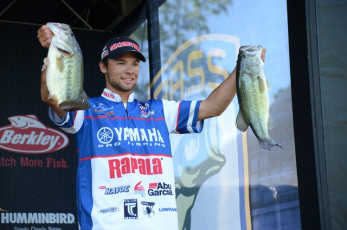 518A992E-0EB8-49F1-943C-AA087836AEF4