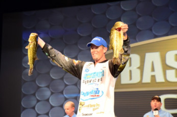 52F9F7A5-F34B-469A-94D4-E9B9FF67C20C