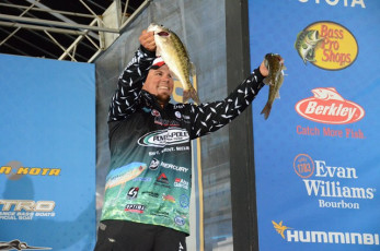 53699851-A3FC-40EA-A112-88EE977D558D