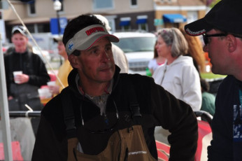 538E030E-4E31-42BD-9D99-532A3B6E27B0