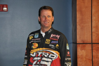 5399703C-4085-4BEC-B68D-49347756C78C