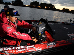 53A24B01-D6F8-4340-A7AF-FECD34AA08BE