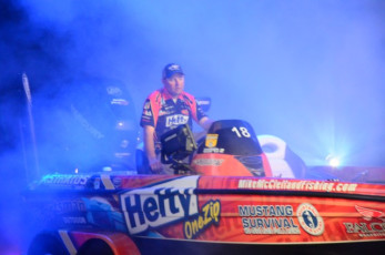 542F8E39-BF08-4FEB-9147-5FA413757F68