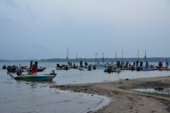 54B349F7-6086-47D6-A434-2E2CAE158797