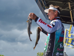 5581C368-0133-4002-A8F2-B4A56208F3C0