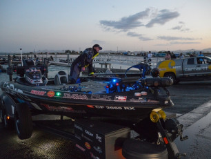 56B029FC-E112-4E65-BAF0-D69D21CF0147