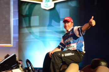 57E1224C-4020-4FB0-9037-9EF9D1C23EEC