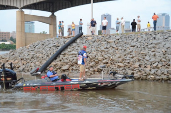 582F26BC-CB00-404B-9604-57311314036F