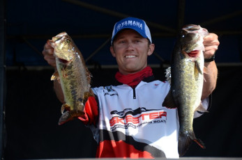 585FC8DE-065E-4E0F-8CF0-2DC0A740952D