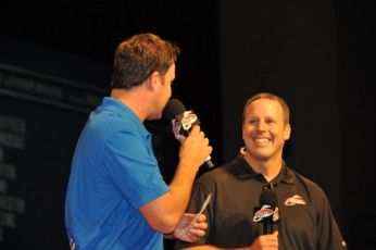 5995AFBB-C69F-45E7-8F03-D0CB75814537