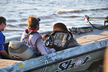 5B778082-9F94-4A11-9EBC-322B51981BA5