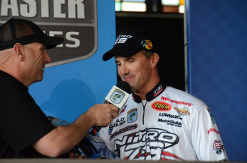 5B868F91-6711-486C-B7FE-F3493DCDB468