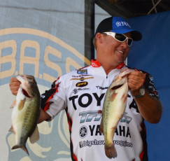 5B94AFDE-0080-4263-843B-121CF65592F9