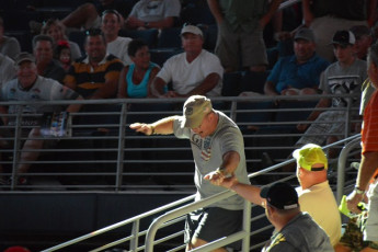 5BA77EE9-9F46-4C67-9DE9-7C128FD595B1