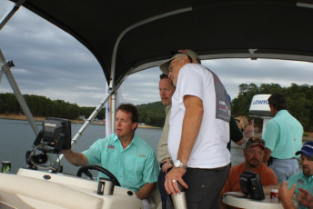 5E3E7907-96E0-4FB8-BE5F-85AA0CCB3A49