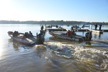 5E5528F1-2DA3-44E7-8591-BD1E04005D38