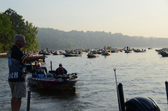 5E9256E1-2E12-444C-90BA-0D5CC9BCBEF8