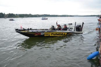 5EB780A4-7666-4FE1-842D-F841A65953D7