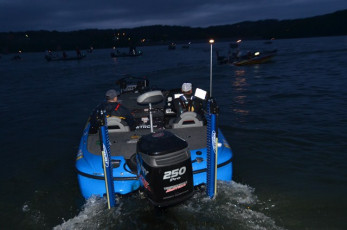 5EFAAF72-8E4D-4BB4-A5D7-DA7C6337F1CA